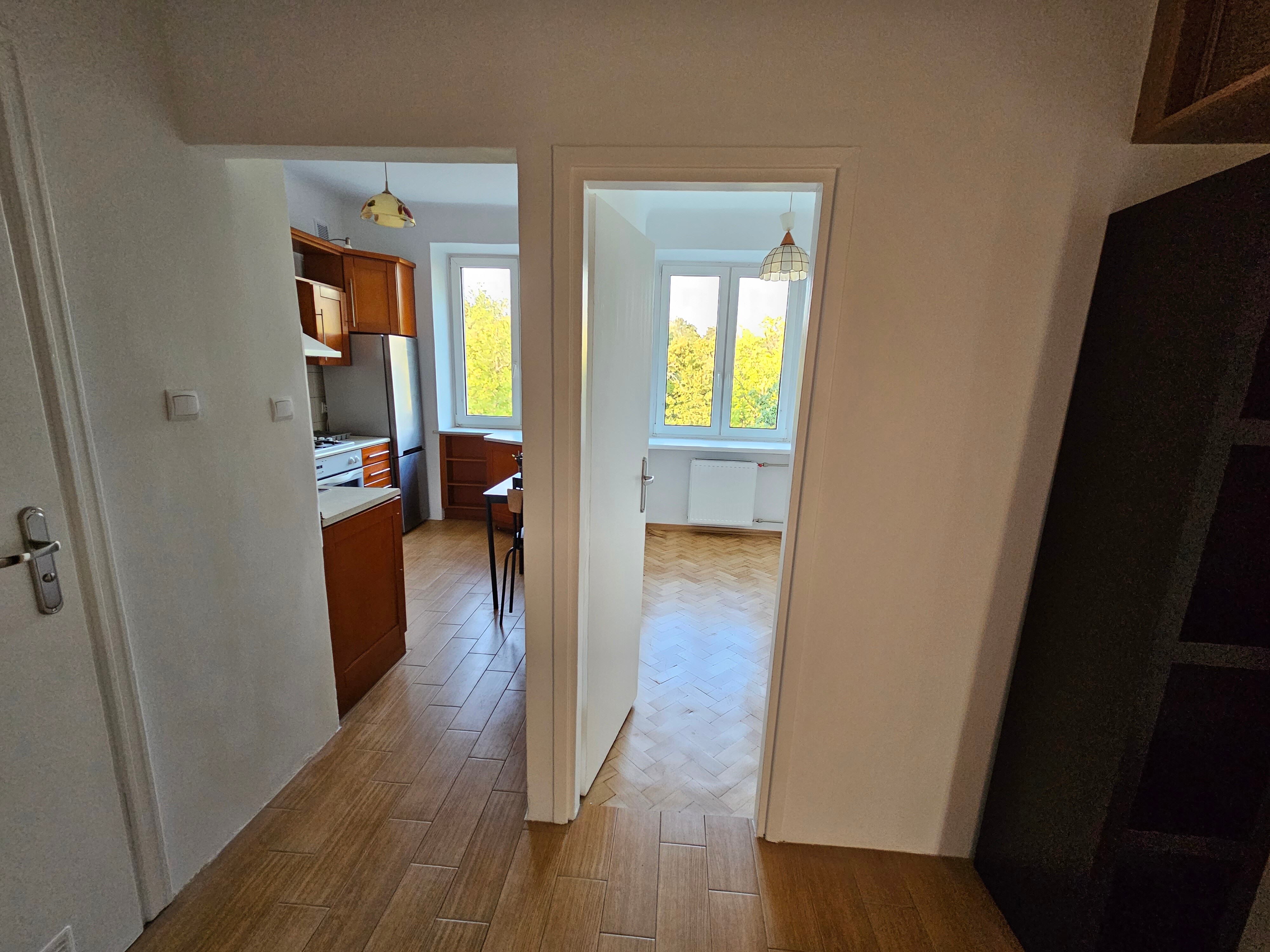 4 pokoje na Żoliborzu - Adama Mickiewicza 4 pokoje na Żoliborzu - Adama Mickiewicza