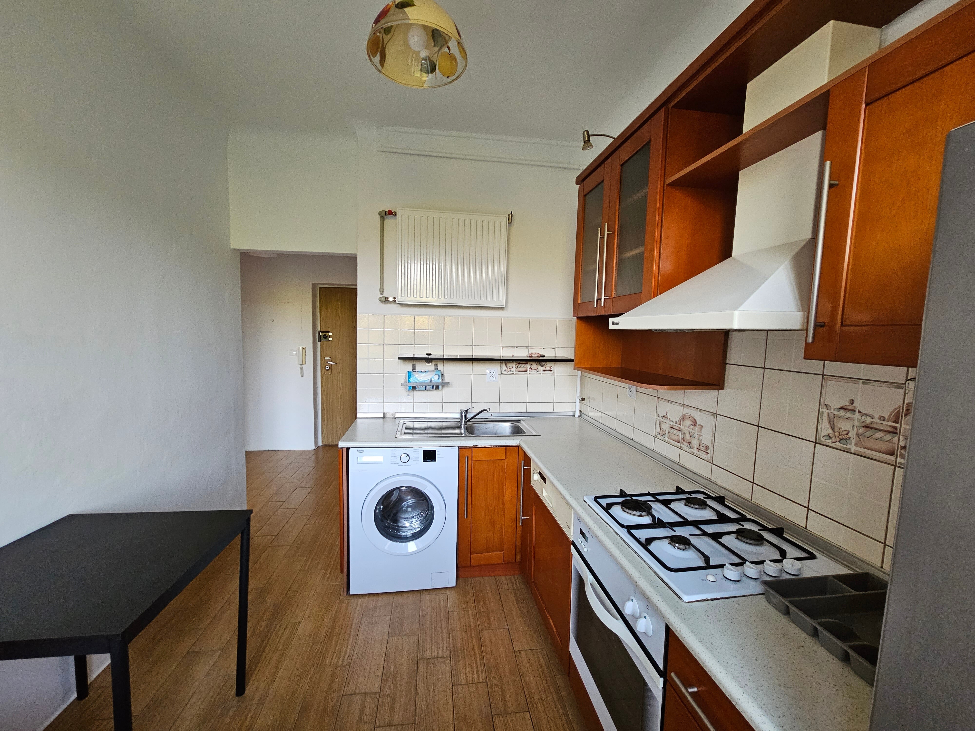 4 pokoje na Żoliborzu - Adama Mickiewicza 4 pokoje na Żoliborzu - Adama Mickiewicza