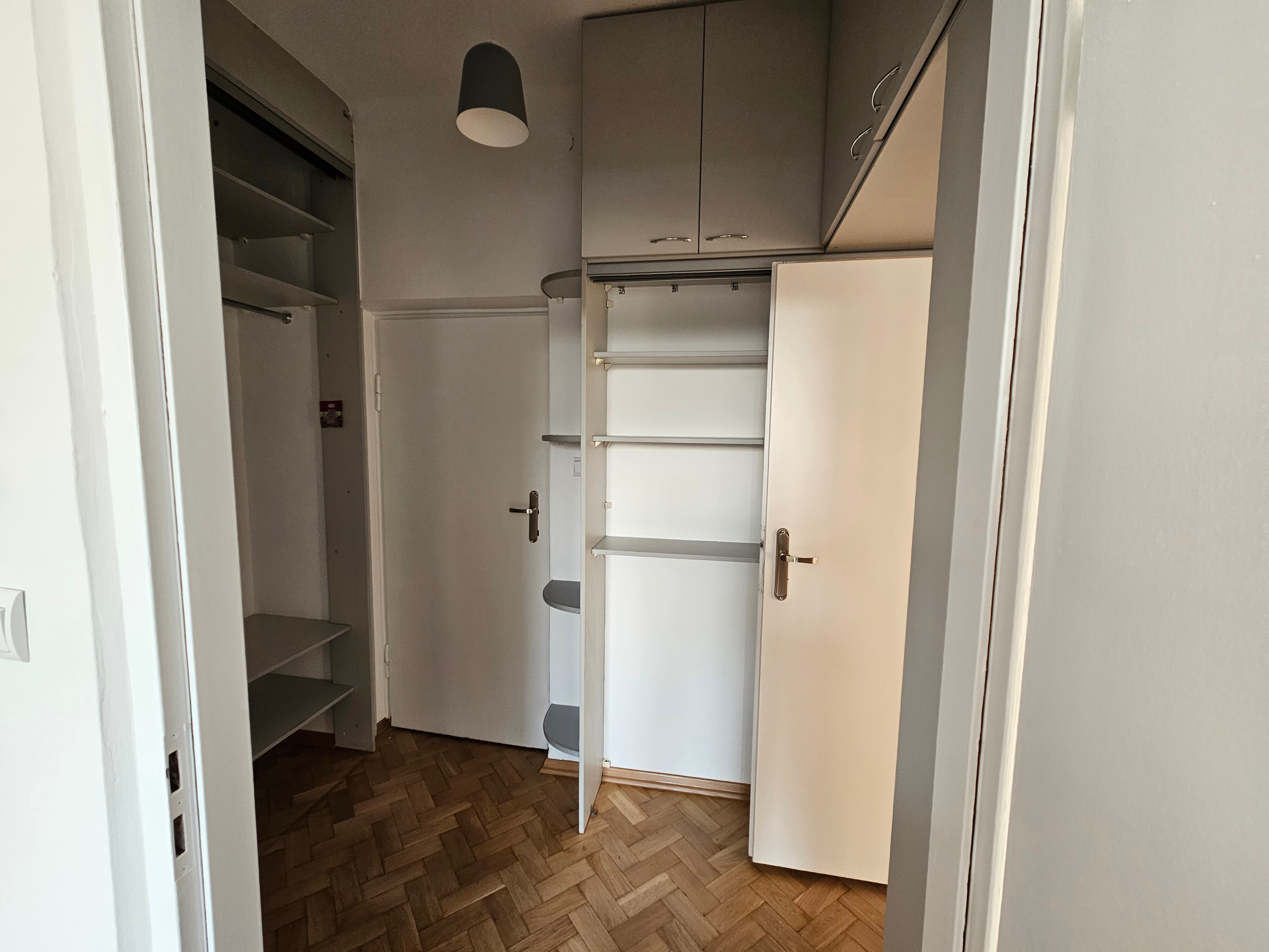 4 pokoje na Żoliborzu - Adama Mickiewicza 4 pokoje na Żoliborzu - Adama Mickiewicza