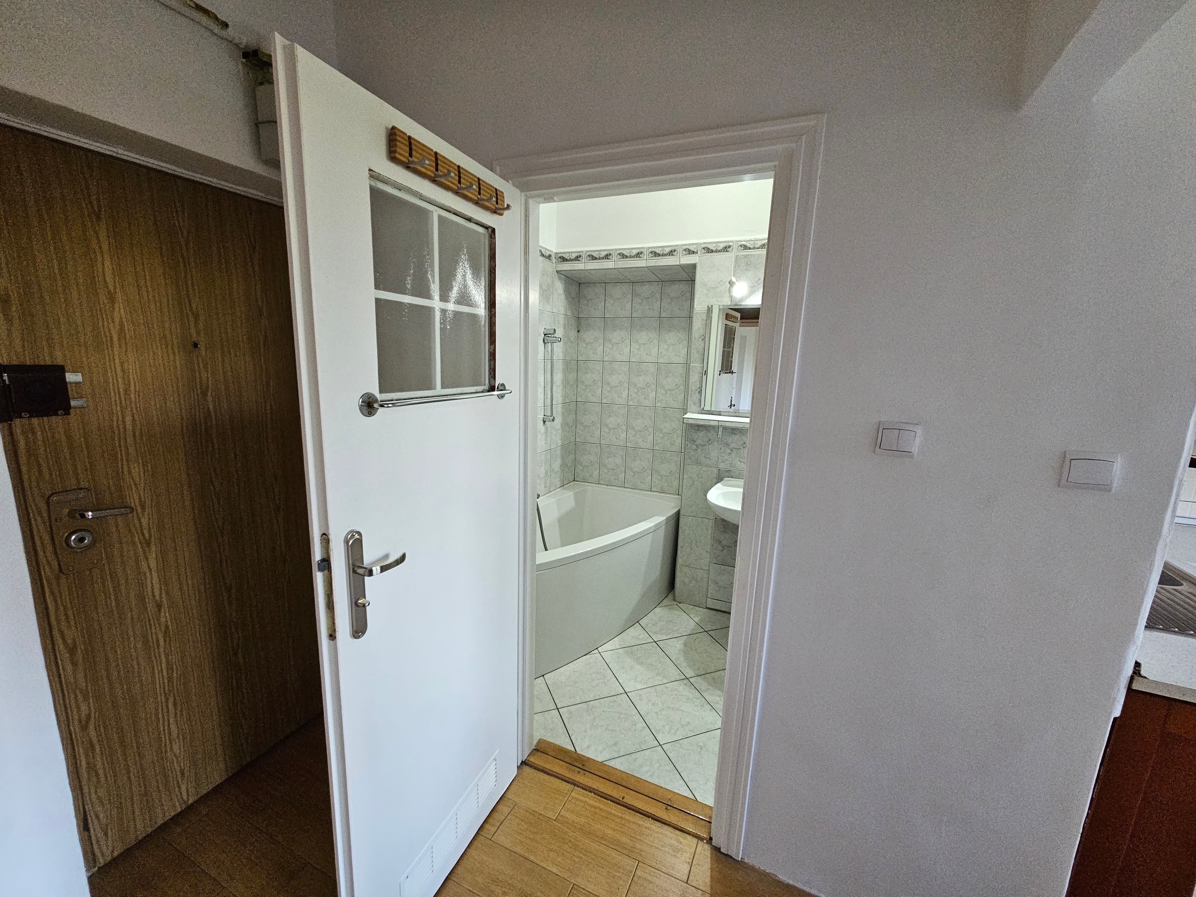 4 pokoje na Żoliborzu - Adama Mickiewicza 4 pokoje na Żoliborzu - Adama Mickiewicza